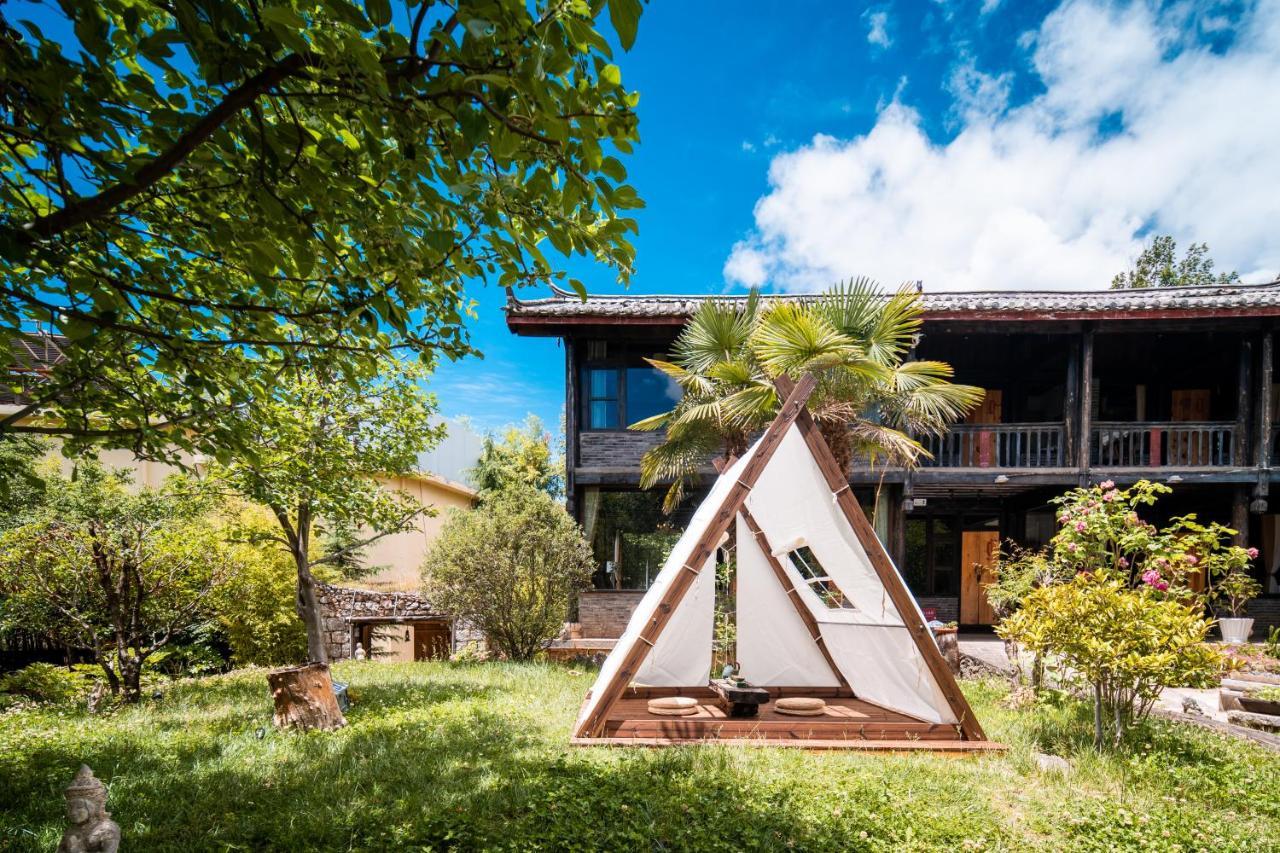 Adonis Inn Lijiang Ліцзян Екстер'єр фото